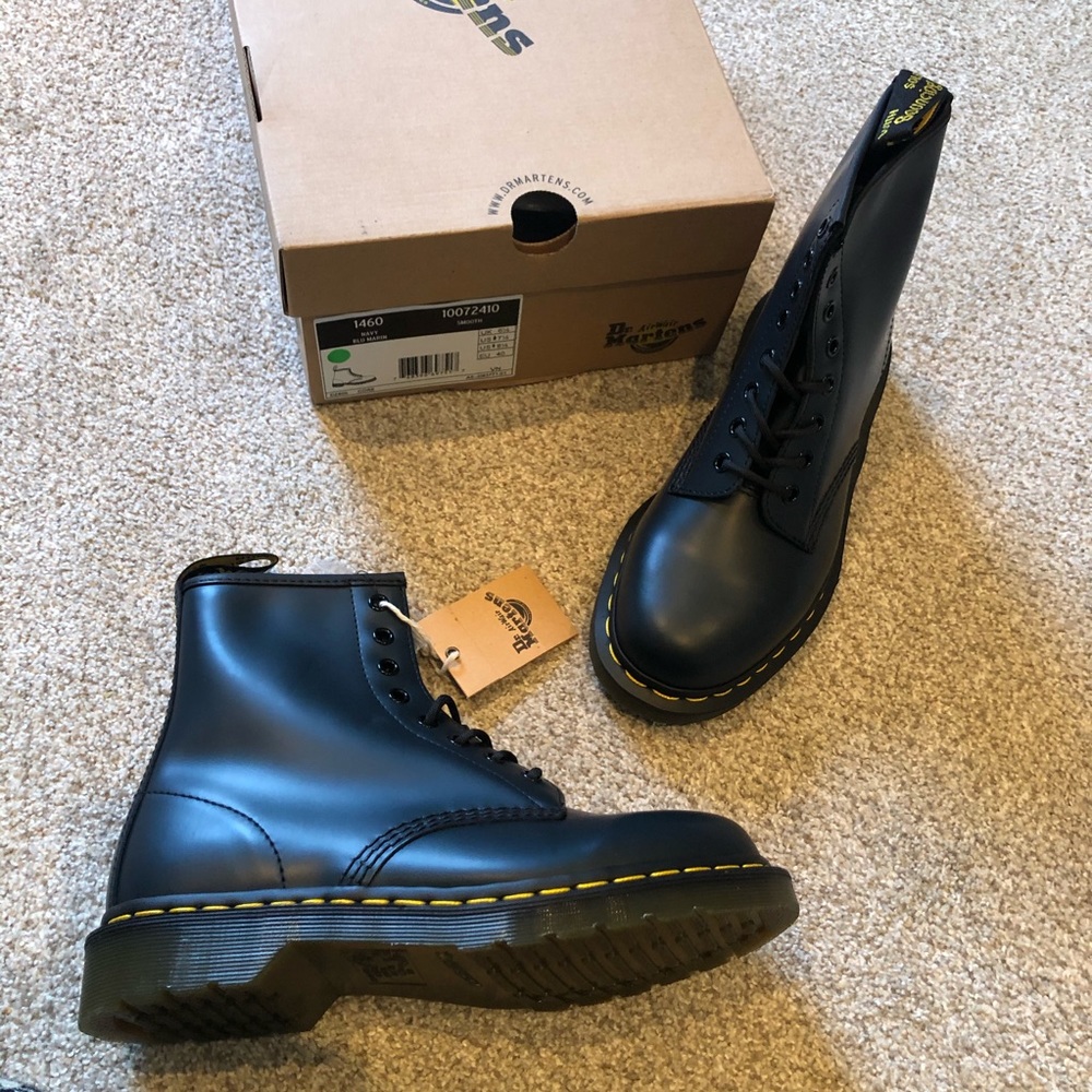 Dr Martens 1460 lace up combat boots - Picture 6 of 10